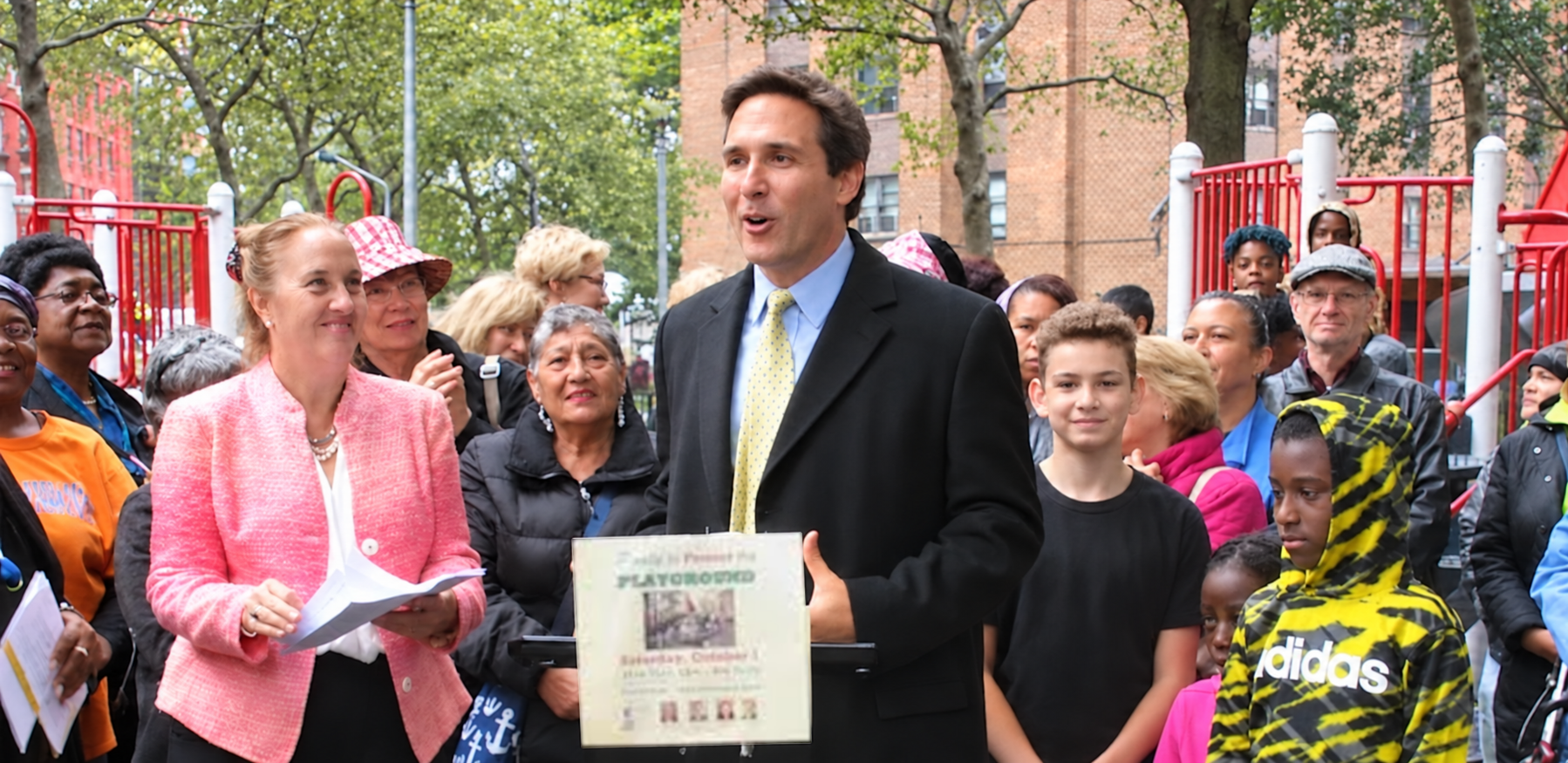 Kallos leads rally against powerful developer that the community beat